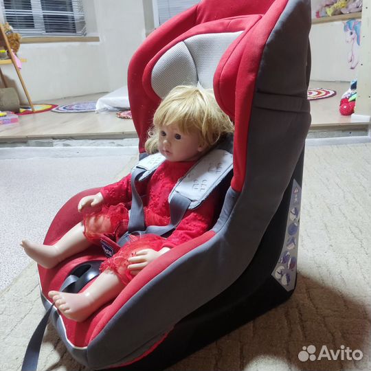 Детское автокресло Chicco 9-18 кг