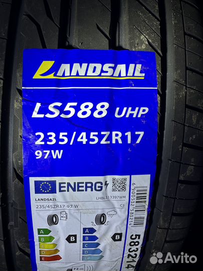 Landsail LS588 UHP 235/45 R17 97W