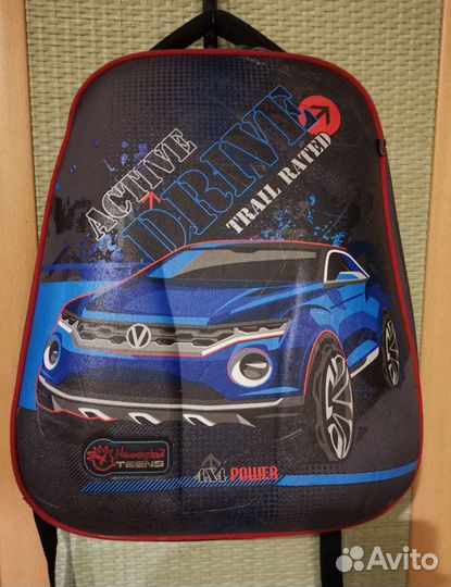 Рюкзак школьный Hummingbird Active