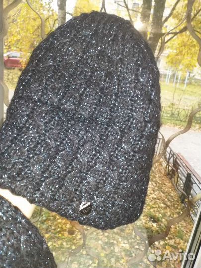 Шапка женская вязаная