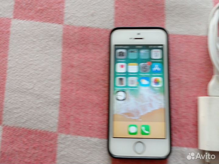 iPhone 5S, 16 ГБ