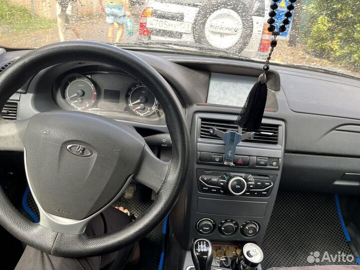 LADA Priora 1.6 МТ, 2017, 200 000 км