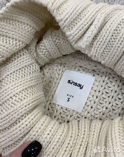 Свитер женский