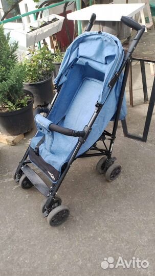 Прогулочная коляска трость