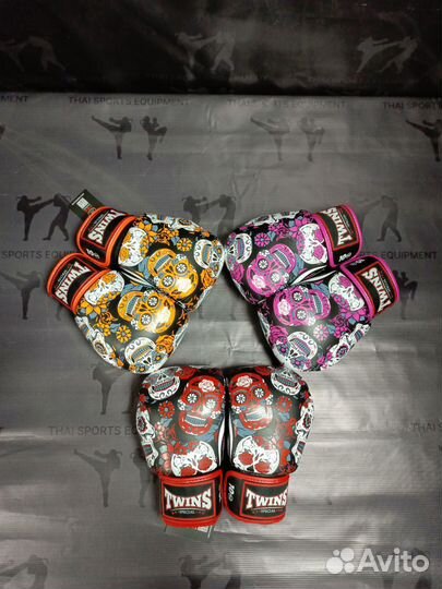 Боксерские перчатки Twins special