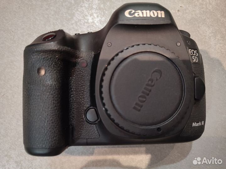 Canon eos 5D mark iii body