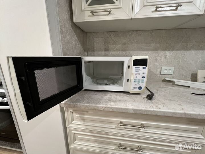 Микроволновая печь lg б/у