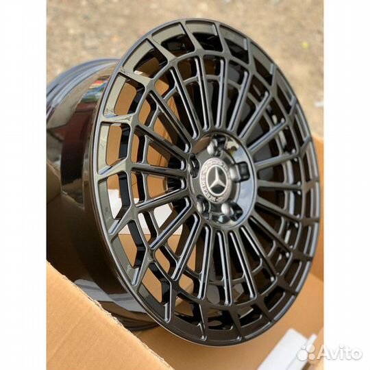 Кованые Диски R20 на Mercedes
