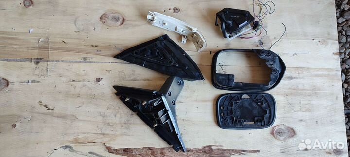 Продам зеркало правое Хонда Аккорд CL7