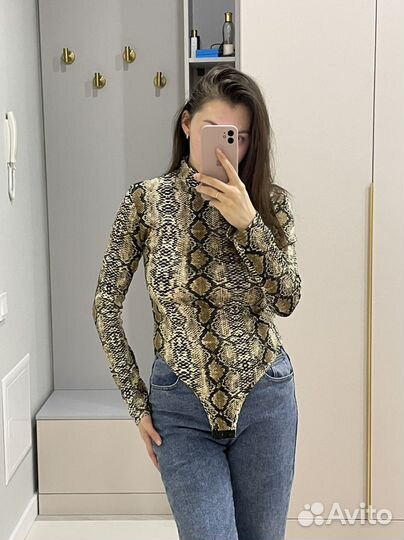 Женская одежда