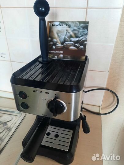 Кофеварка рожковая polaris