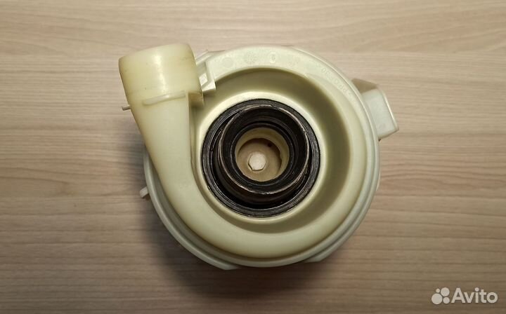 Циркуляционный насос для пмм Bosch, Siemens, Neff