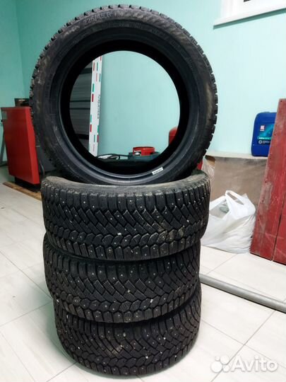 Gislaved Nord Frost 200 225/45 R17