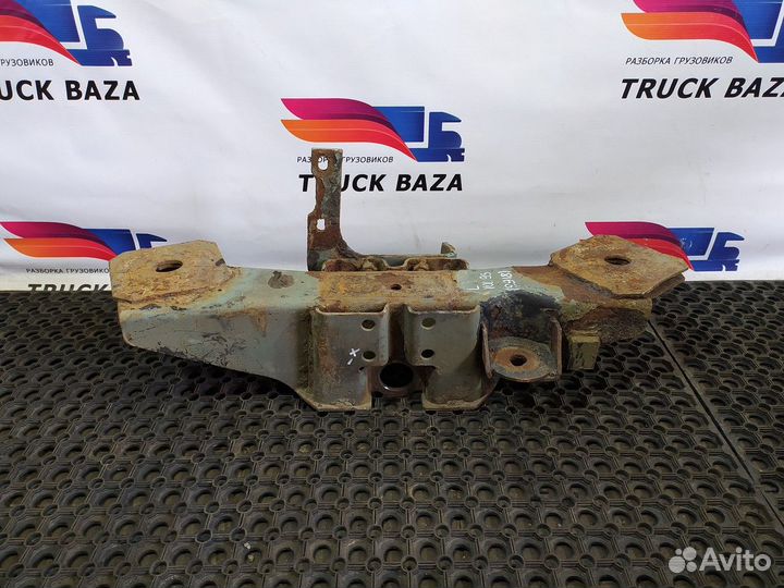 Кронштейн пневморессоры левый