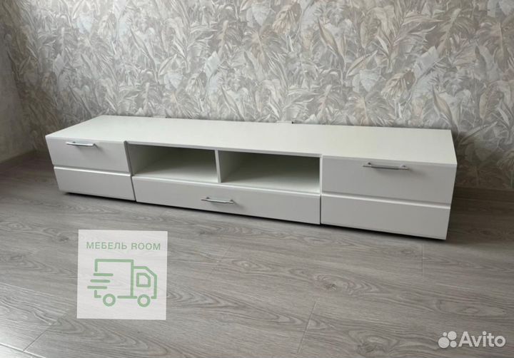 Тумба под телевизор