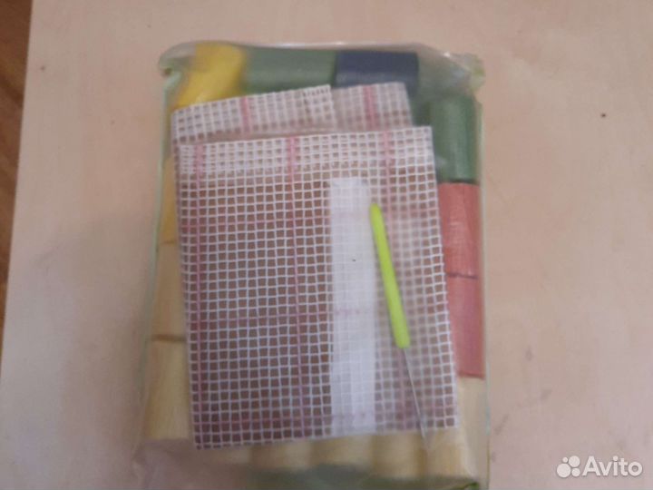 Набор для вышивания подушки в ковровой технике