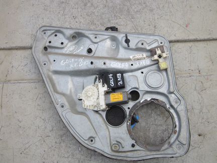 Стеклоподъемник задний левый Фольксваген Гольф 4