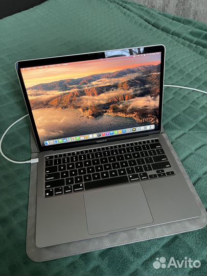 Apple MacBook Air 13 2020 m1
