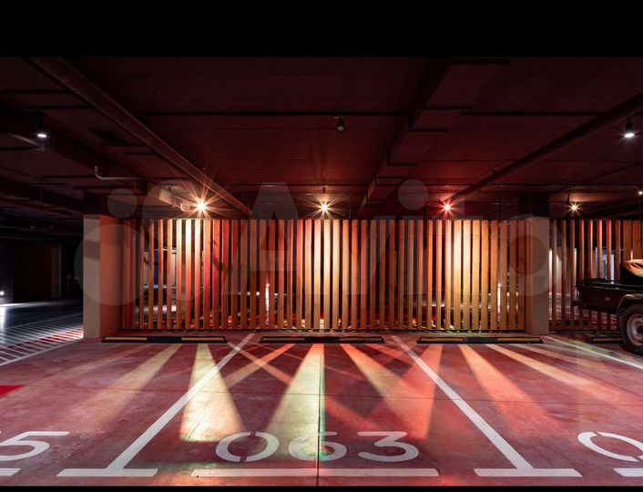 Машиноместо, 13 м²