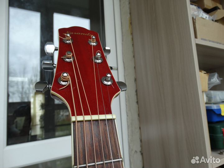 Гитара электроакустическая (трансакустическая)