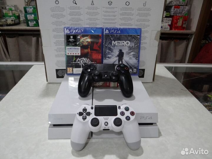 Sony PS4 прошиты 2 вида