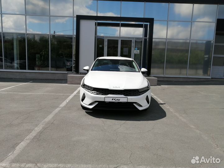 Kia K5 2.5 AT, 2022