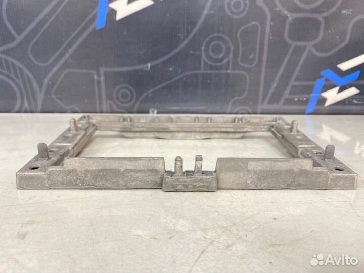 Рамка магнитолы Volkswagen Touareg 7L BMV 2005