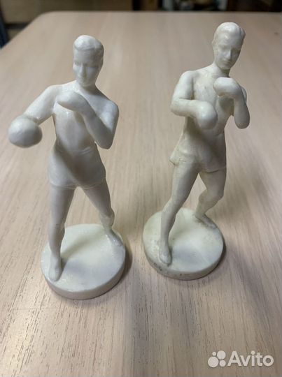 Фигурки боксеры