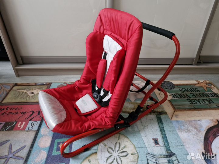 Шезлонг детский