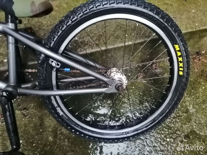 Трюковой велосипед bmx