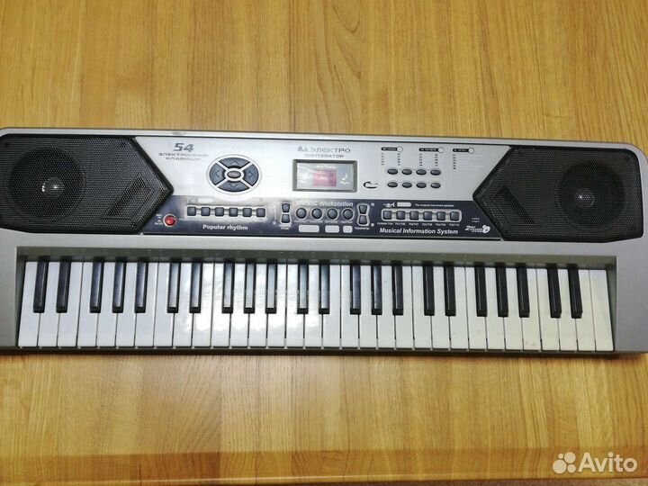 Детский синтезатор Music Workstation