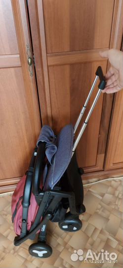 Прогулочная коляска