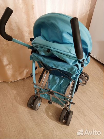 Прогулочная летняя коляска