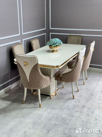 Комплект стол и стулья. В наличии