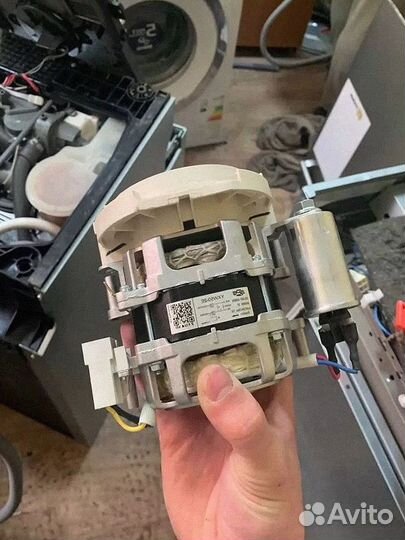 Ремонт стиральных машин Холодильников Электроплит