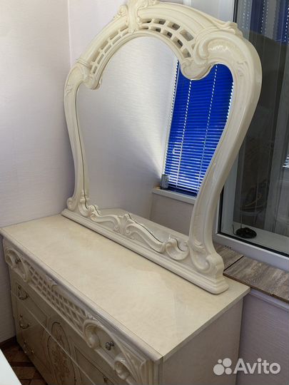 Комод с зеркалом бу