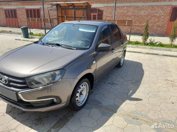 LADA Granta 1.6 МТ, 2016, 205 150 км