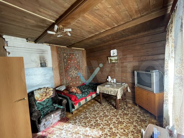 Дом 40 м² на участке 9,5 сот.