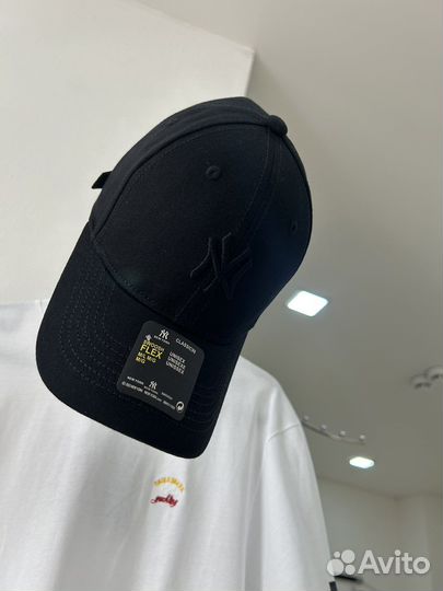 Кепка новая