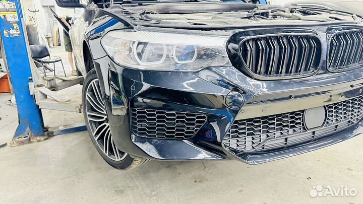 Бампер BMW G30 / решетка радиатора M5 F90 стиль