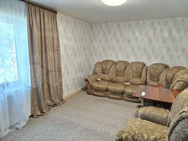 2-к. квартира, 50 м², 2/2 эт.