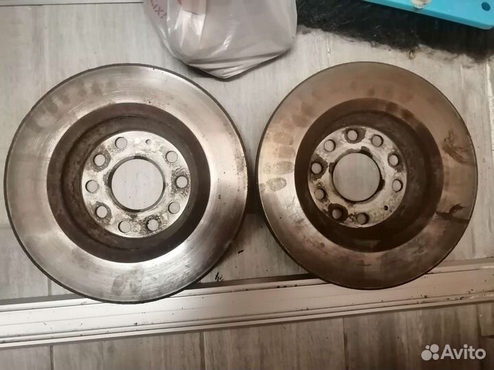 Диски, запчасти Пасат б5