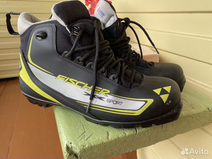 Лыжные ботинки fischer