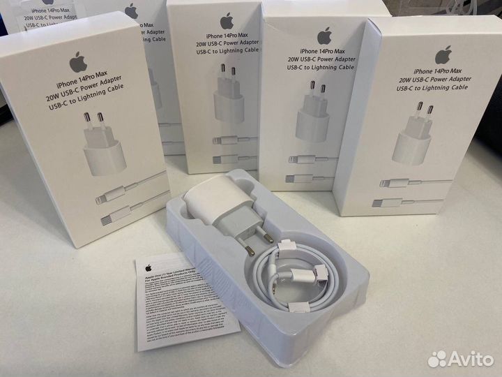 Быстрая зарядка на iPhone Блок питания 20W+Кабель