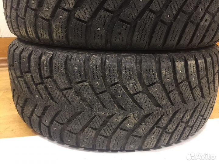 Toyo Observe Ice-Freezer 205/55 R16