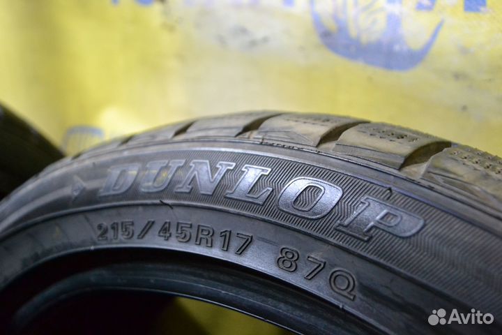 Dunlop Winter Maxx WM01 215/45 R17