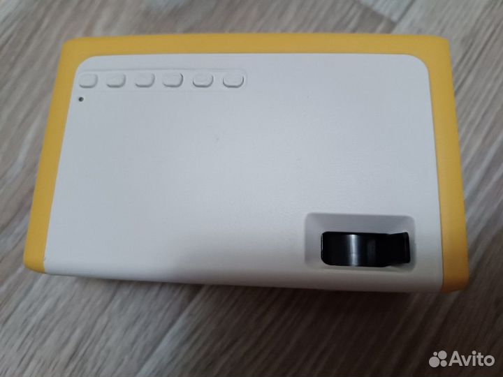 Мини проектор