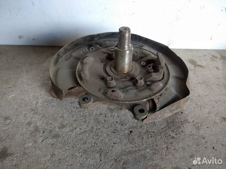 Кулак поворотный задний левый Hyundai Tucson 2007