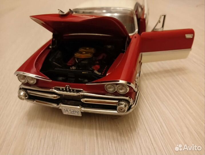 Dodge Custom Roual lancer 1959 1:18