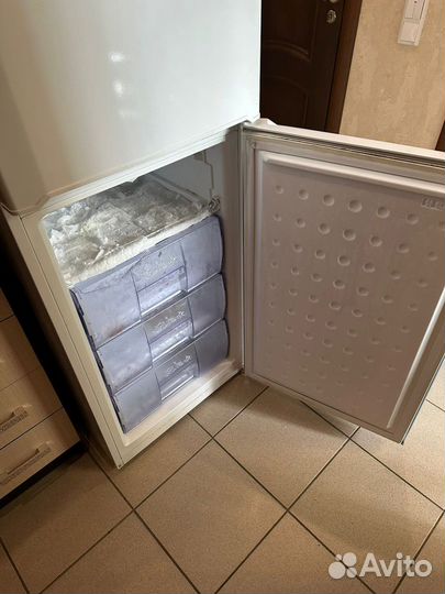 Холодильник Beko cs 335020 не рабочий